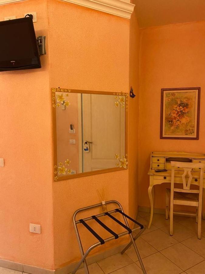 פאלאו B&B Le Farfalle מראה חיצוני תמונה