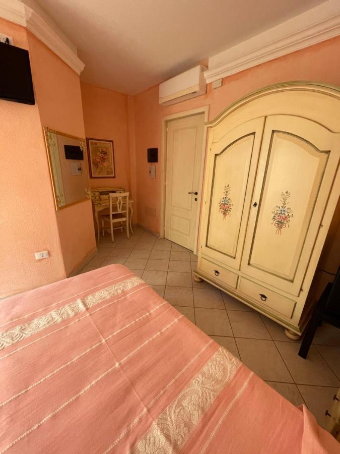 פאלאו B&B Le Farfalle מראה חיצוני תמונה